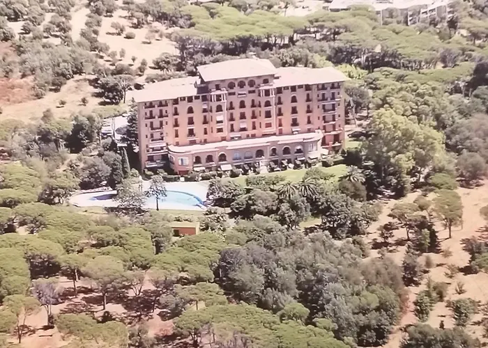 Bel Pour 6 Personnes Avec Vue Sur Le Golfe De St Tropez Apartamento